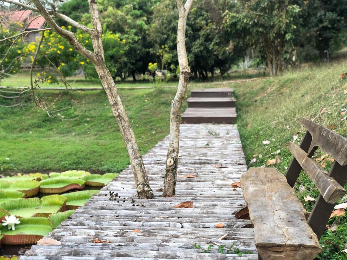 Baanrai Khunya บ้านไร่คุณย่า Sai Yok Ngoại thất bức ảnh